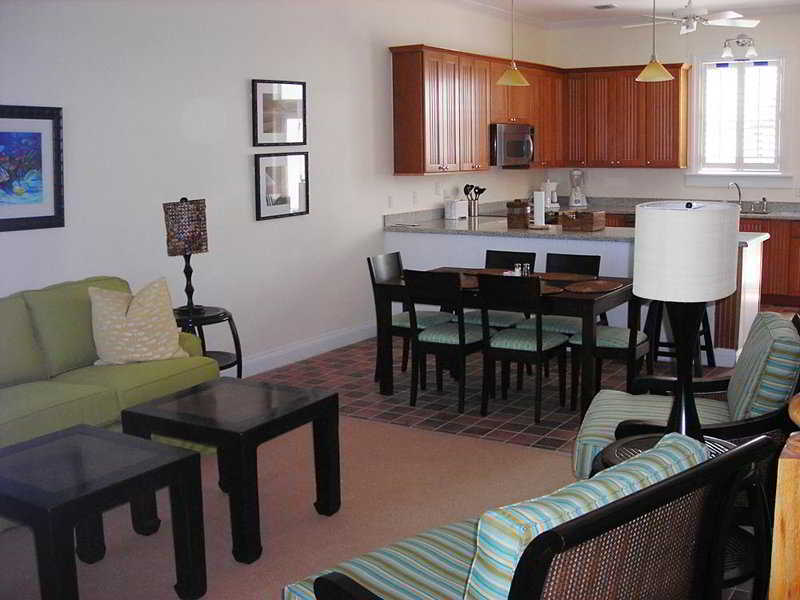 Cape Eleuthera Resort & Marina Freetown Exteriör bild